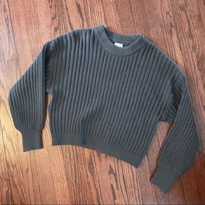 Tilly’s Gray Ribbed Knit Sweater